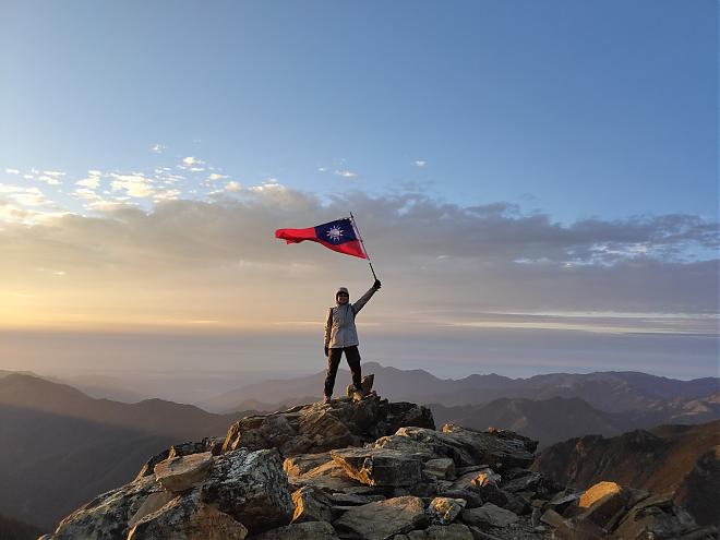 玉山主峰2天2夜登山行程｜攻略东北亚第一高峰
