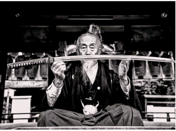 不老武士的漫步之旅
