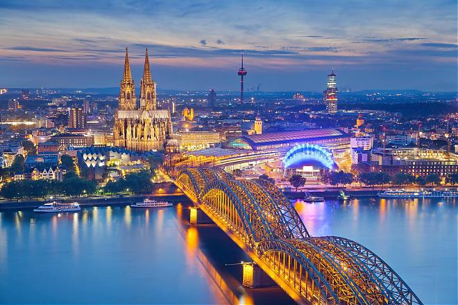 【法兰克福】波恩(Bonn)、科隆(Cologne)一日游(中文导游)