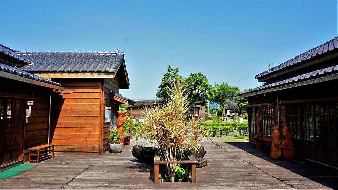 花莲六十石山金针花。黄金海一日｜花莲市区6人就出发！