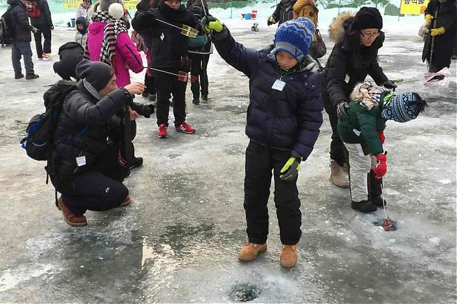 【首尔出发】2020韩国冰钓平昌鳟鱼节｜雪上活动
