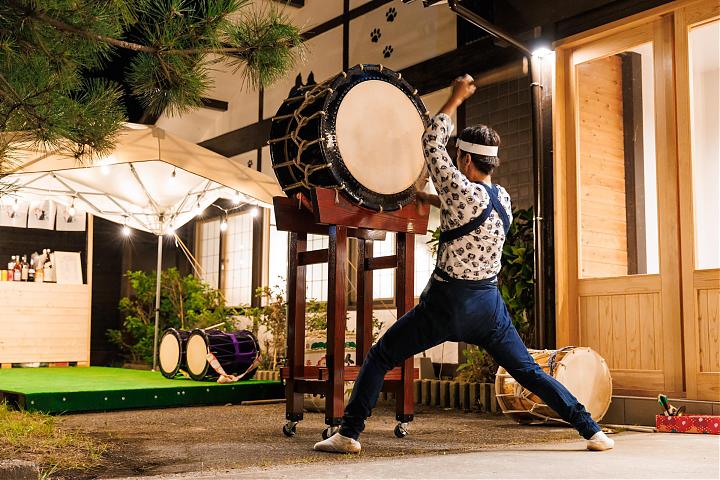 新潟深度体验4日游(田ノ浦温泉、弥彦、寺泊、燕、岩室温泉)