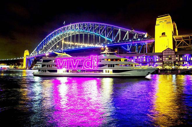 【2020 Vivid Sydney缤纷雪梨灯光音乐节】库克船长观光游船