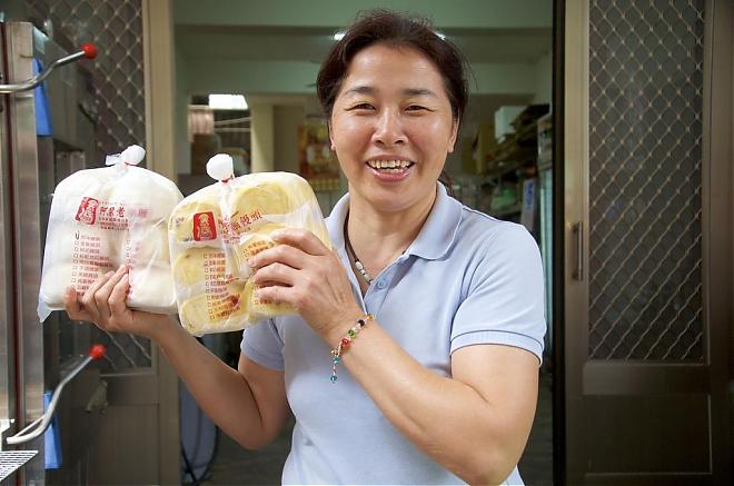 白沙屯“阿洁老面馒头”。严选当地天然食材制成