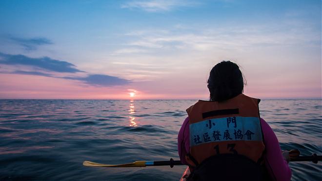 澎湖小门屿独木舟体验｜享受海上日出早餐／夕阳野餐