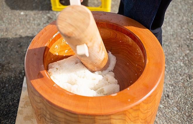 富士山采果 | 水果吃到饱、富士浅间神社北口本宫、鸣泽冰穴、富岳风穴一日游 