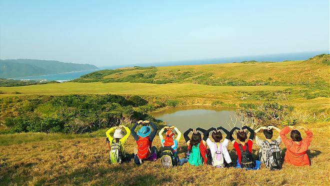 Kenting South Cape Pilgrimage | Explore Sheding Park's prairie, windblown sand, and high coral reefs