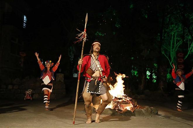 Celebrate the New Year with a Bonfire | Alishan Laiji Tribe & Hanxi Wonderland Cherry Blossom Viewing 3-Day Tour