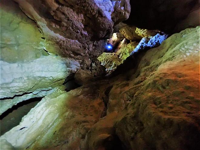 Kaohsiung Chaishan Earth Core Adventure & Rock Climbing Experience | Professional Instructor + Complete Equipment