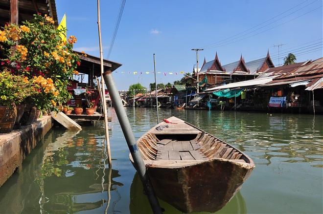 Bangkok, Thailand | Amphawa Afternoon Tea and Double Floating Market Day Tour