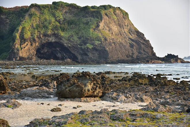 Green Island New Year's Eve Hot Springs + New Year's Day Sunrise Two-Day Tour | All-Inclusive with Personal Service