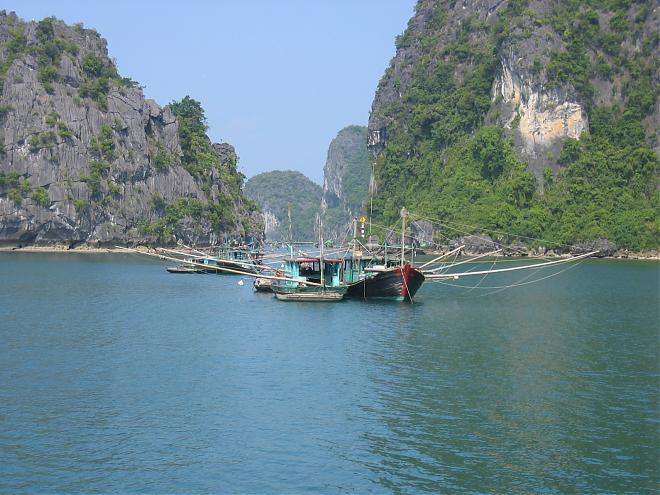 【Northern Vietnam】Classic Halong Bay Tour from Hanoi