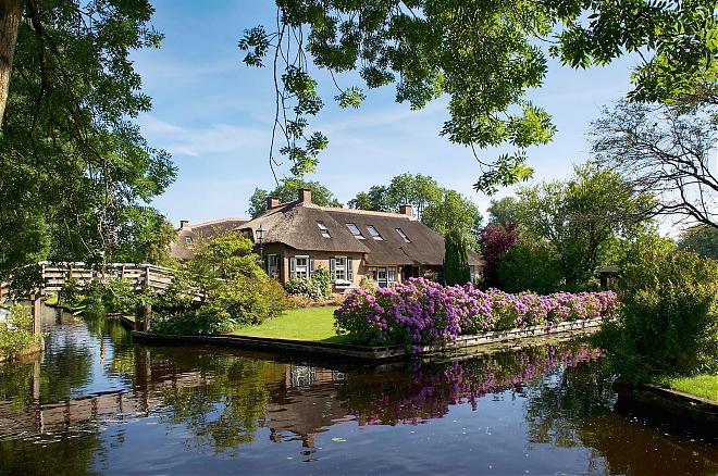 The Venice of the Netherlands | Giethoorn and Afsluitdijk Day Tour in Chinese