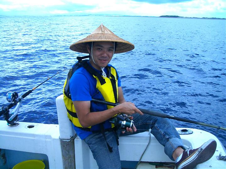 Depart from Naha | Half-Day Okinawa Fishing Experience (Morning/Afternoon)