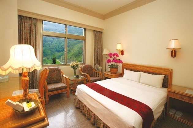 2025 Spring Festival Exclusive | Alishan Tefuye Historic Trail & Dongpu Beauty Hot Springs Two-Day Tour
