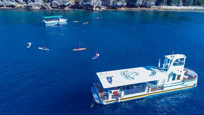 Xiaoliuqiu SUP + Snorkeling Experience | Enjoy the ocean in a semi-submarine!