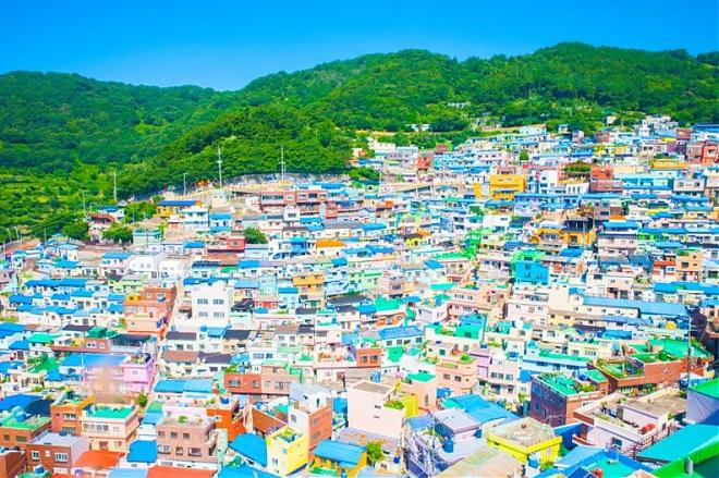 Busan's Must-See Day Trip: Gamcheon Culture Village and Songdo Skywalk