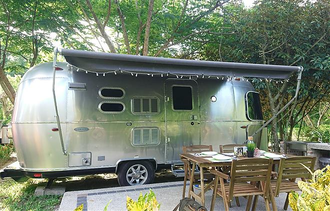 Taitung Chishang Luxury Campervan Accommodation Package with Parking and Meals｜Sunrise International Resort