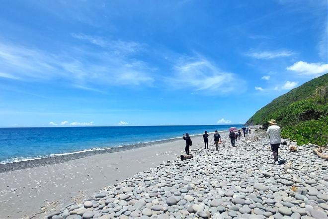 Pingtung Xuhai Alangyi Historic Trail Day Trip | Experience Taiwan's Most Beautiful Pristine Coastal Trail