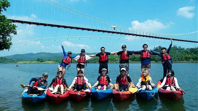First time kayaking in Fulong, New Taipei City | Easy to get started with kayaking