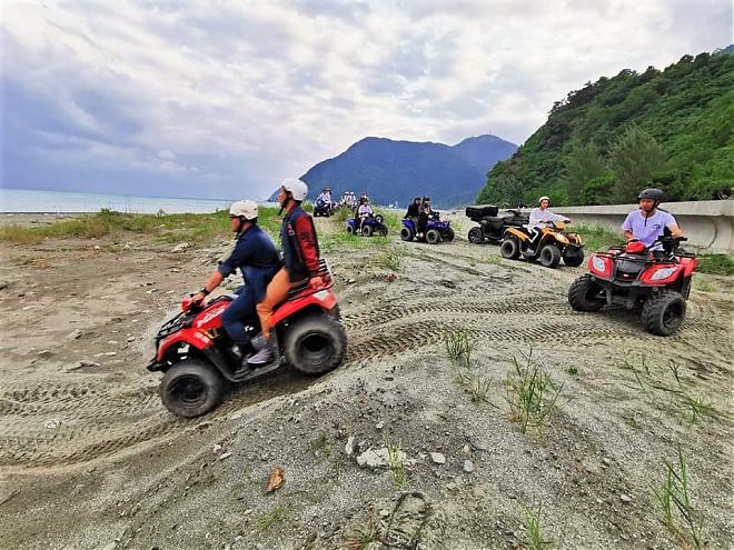 Yilan Dong'ao ATV Off-Road Beach Vehicle Experience | Self-Drive to Dong'ao Bay!