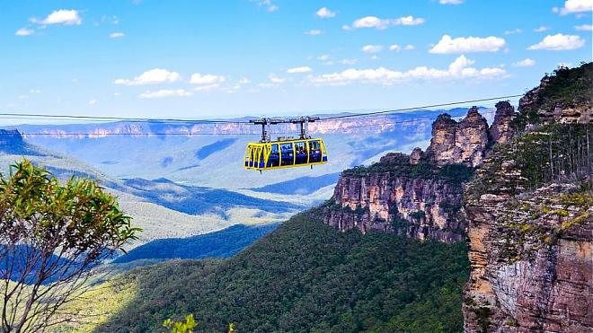 Blue Mountains National Park Day Tour from Sydney | Cable Car Ticket Included. Chinese-Speaking Guide