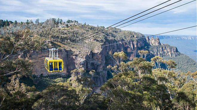 Blue Mountains National Park Day Tour from Sydney | Cable Car Ticket Included. Chinese-Speaking Guide