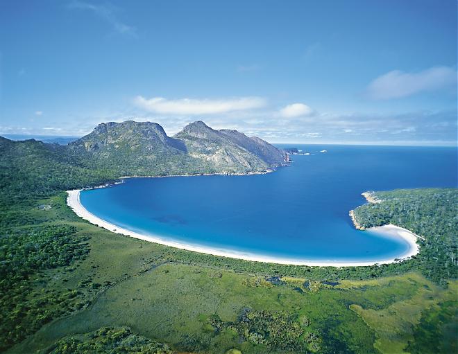 [Most Beautiful Bay] Day Trip to Wineglass Bay, Australia