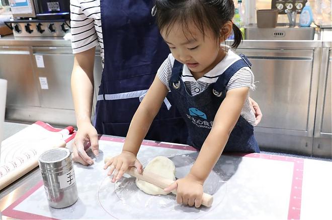 Enjoy a culinary journey in Yilan. Explore Taiwanese cuisine in the kitchen.