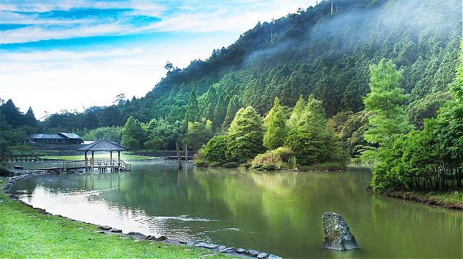Yilan Mingchi Forest and Jiuliao Creek Forest Breathing Day Tour | Depart from Taipei