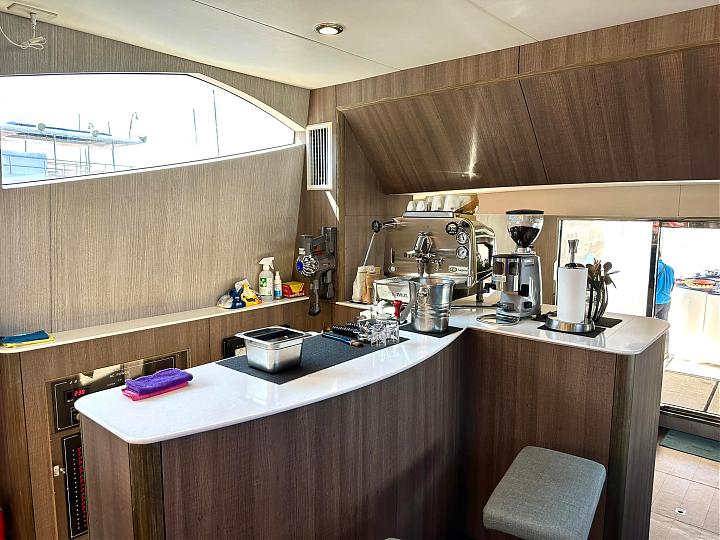 Keelung Luxury Yacht Night Fishing Party | No-Menu Private Chef Cuisine at Sea
