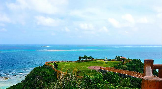 Central and Southern Okinawa Day Trip: Niihara Beach, Cape Chinen Park, and American Village
