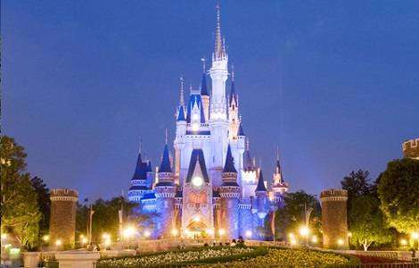 Disneyland Tickets and One-Way Transfers from Shinjuku