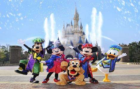 Tokyo Disneyland Ticket and Shuttle Bus Transfer