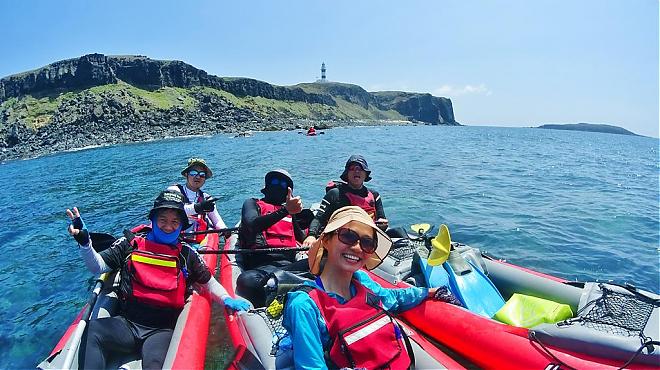 Penghu Dongji Island Canoeing and Snorkeling Experience | Lavender Forest Coral Reef