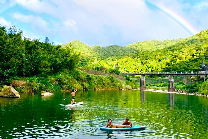 Sandiaoling SUP & River Rafting Experience. Explore the unique landscape of the river valley potholes.