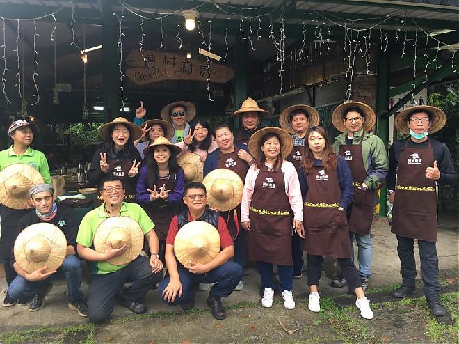Rural Kitchen | Yilan Toucheng Farm Green Kitchen. Enjoy the delicious flavors of the mountains, sea, and land.