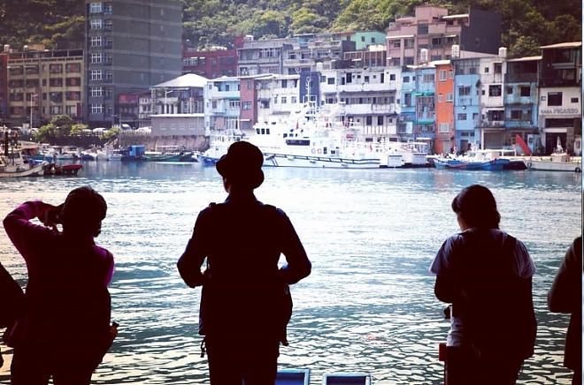 Keelung: Wandering the Outlying Islands | A Trip to a Fishing Port and Ruins: Unique Scenery Along the Way