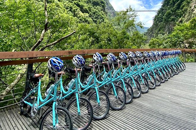 [Hualien Mountain and Sea Cycling] Taroko and Qixingtan E-Bike Day | Savor Indigenous Cuisine