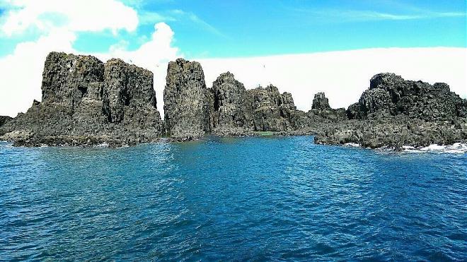 Penghu East China Sea Starry Sky Tour | Evening Cruise to Penghu Beach. Must-Try Lobster Noodles | Feeding Terns & Night Fishing