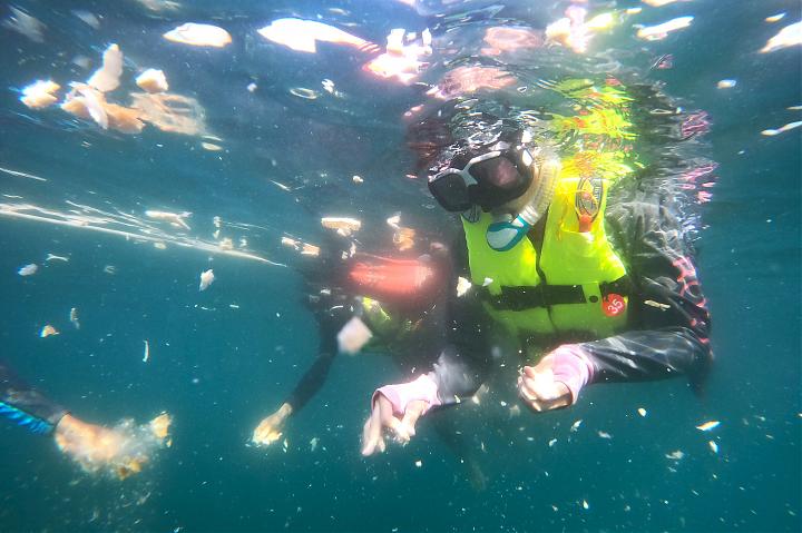 Penghu Qingwan Water Activities: Snorkeling, Canoeing, SUP | Flexible Choice of 2 out of 3