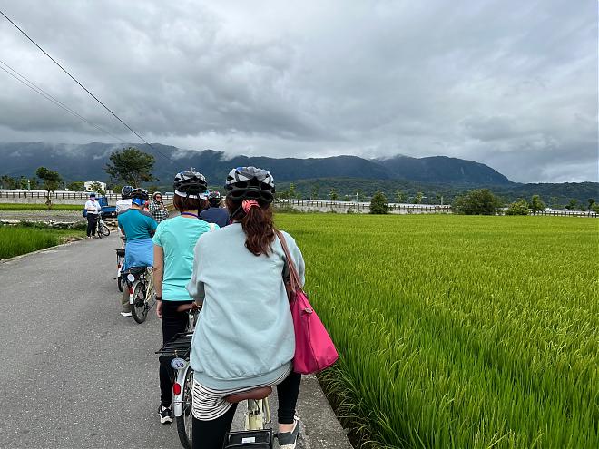 Slowly Traveling the Longitudinal Valley ~ Cycling in Hualien and Taitung | A Japanese Nostalgic and Rice Culture Tour in Guanshan