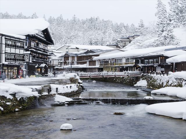 2026 Ginzan Onsen and Zao Juhyo Winter Classic Day Tour (Depart from Sendai/Chinese Guide)