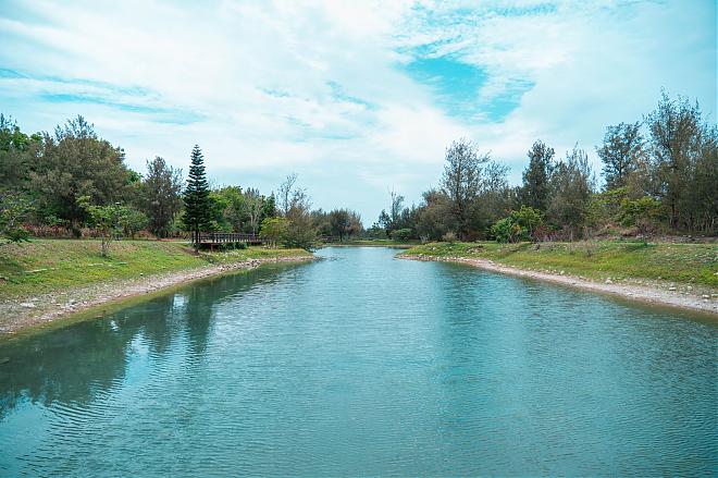 Taitung City Half-Day Bike Tour | Lake Biwa Forest & Seaside Park