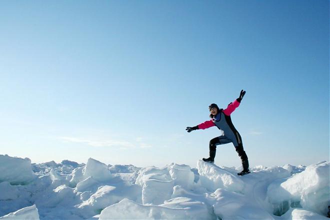 Lake Akan. Drift ice walk. Abashiri drift ice boat! Lake Akan and Shiretoko Utoro 3-day 2-night bus tour A007