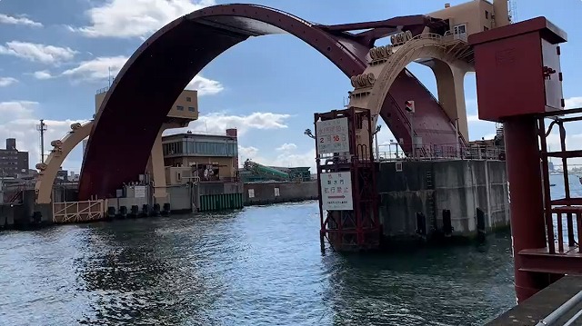 Osaka World Expo 2025 Special Cruise: Three Watergates and Two Canals with a Guide