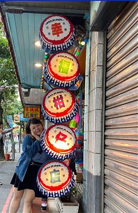 Bingo Fun at Food Junction | Strolling the Old Streets, Enjoying Food Challenges, and Team Competitions