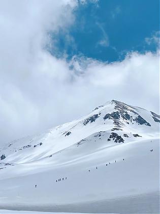 2025 Kurobe Tateyama and Shirakawa-go Alpine 2-Day Tour (Chinese Service / Departs from Osaka)