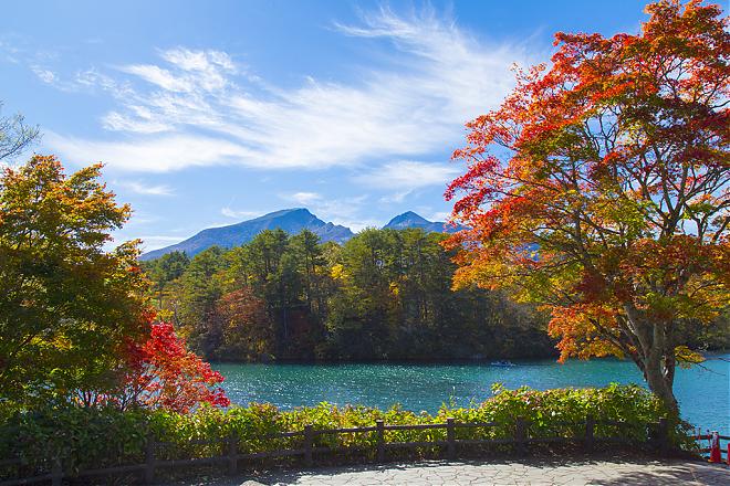 Classic 2-Day Yamagata/Fukushima Tour in Tohoku, Japan | Yamagata: Yonezawa, Urabandai Goshikinuma, Hinohara Lake, Ouchi-juku, Tadami Line, Aizu (Stay in a Hot Spring Area/Depart from Sendai)
