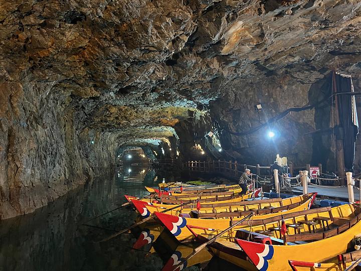 6-person exclusive group tour: Matsu Blue Tears and Daqiu Deer Hunting 3-day tour